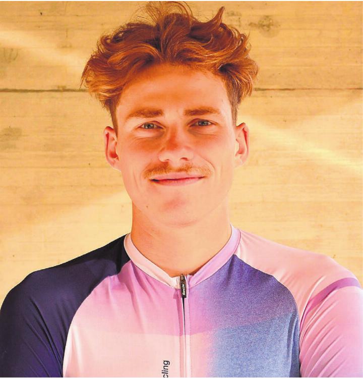 Ist momentan der stärkste Triathlet des Landes auf der Ironmandistanz und Starter am Bremgarter Reusslauf:Sven Thalmann.
Bild: zg Ist momentan der stärkste Triathlet des Landes auf der Ironmandistanz und Starter am Bremgarter Reusslauf:Sven Thalmann.
Bild: zg