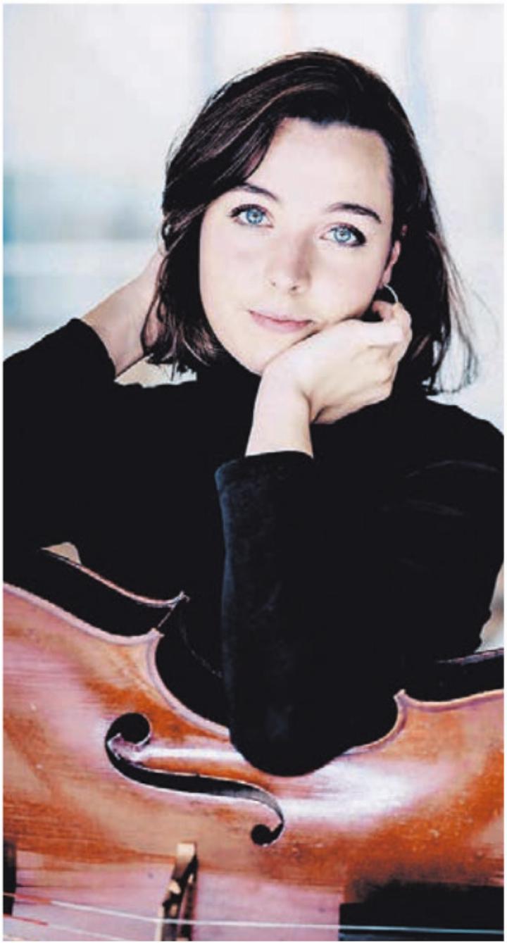 Cellistin Milena Umigilia tritt am Samstag in Muri auf. Bild: Andrej Grilc