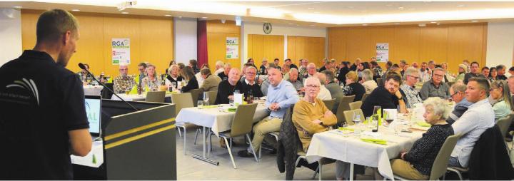 Noch etwas mehr als ein Jahr, dann wird die RGA 27 eröffnet. «Wir organisieren diese Gewerbeschau für euch. Aber wir sind darauf angewiesen, dass ihr auch mitmacht», mahnt Präsident Pascal Hufschmid die Mitglieder des Gewerbevereins. Bilder: Chregi Hansen