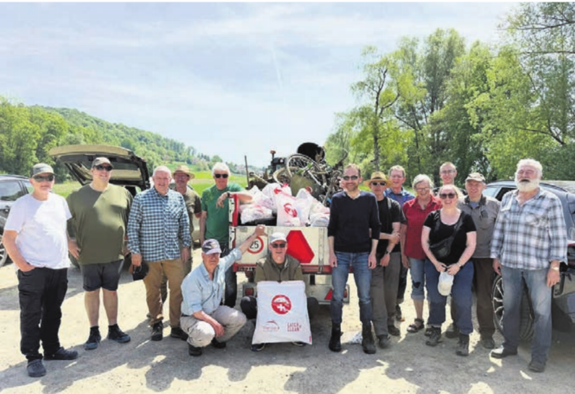 Dank dem Einsatz des Dorfvereins Anglikon und des Fliegenfischerclubs Bünztal erstrahlt die Bünz im neuen Glanz. Bilder: zg - Das Bild wird blockiert. – Möglicherweise durch einen aktiven Adblocker.