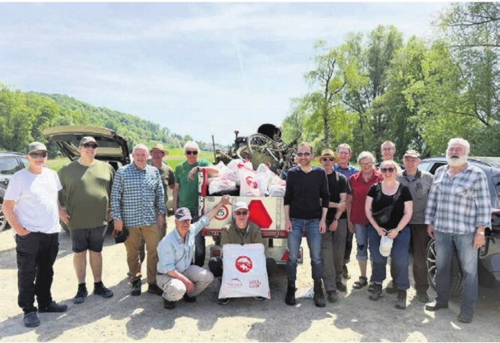 Dank dem Einsatz des Dorfvereins Anglikon und des Fliegenfischerclubs Bünztal erstrahlt die Bünz im neuen Glanz. Bilder: zg