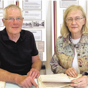 Bis hierher hat Gott geholfen - Martin und Christine Bruggisser engagieren sich seit 2024 für das Jubiläumsprojekt. Bilder: Walter Minder