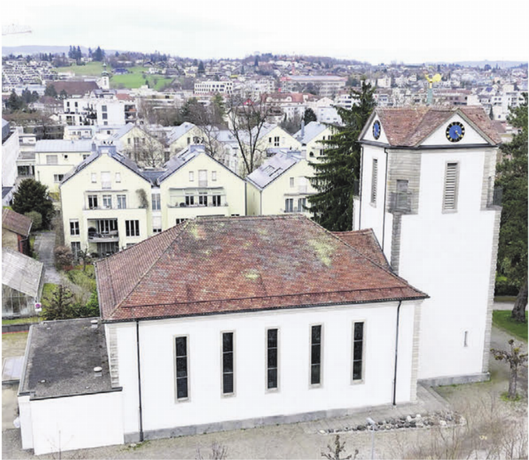 Seit 100 Jahren prägt die reformierte Kirche Wohlen den Hübelacker beim Bahnhof. Seit 100 Jahren prägt die reformierte Kirche Wohlen den Hübelacker beim Bahnhof.