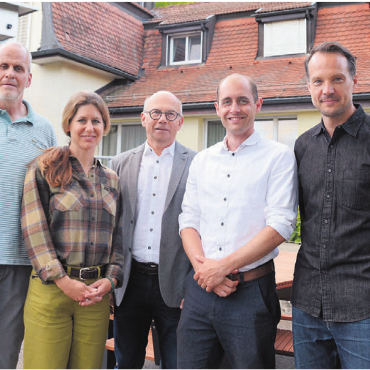Immer die Bewohner im Fokus - Der neue Vorstand: (v. l.) die Bisherigen, Gesamtleiter Hansruedi Luginbühl, Flavia Blatty und Stiftungsleiter Viktor Stutz, sowie die frisch gewählten Marco Bosshard und Philipp Siegenthaler.