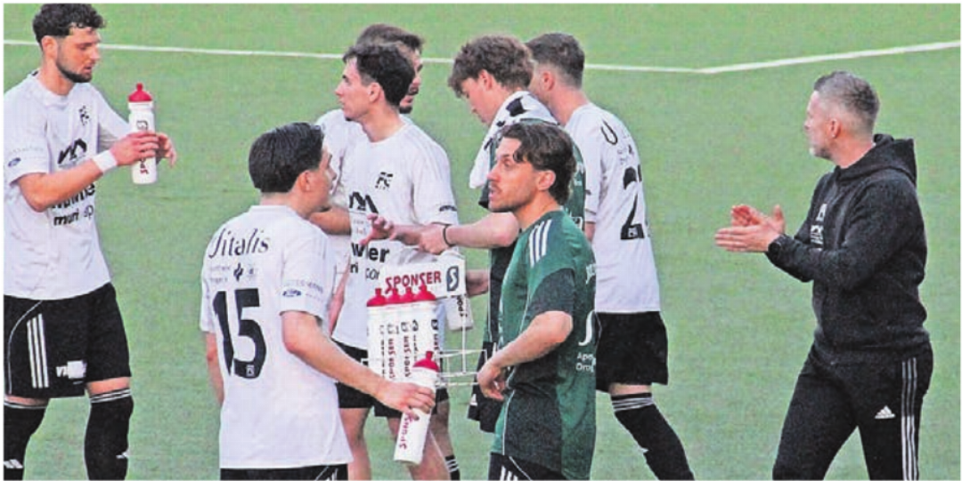 Der FC Muri (rechts Trainer Alain Schultz) hatte eine dünne Personaldecke. Der FC Muri (rechts Trainer Alain Schultz) hatte eine dünne Personaldecke.