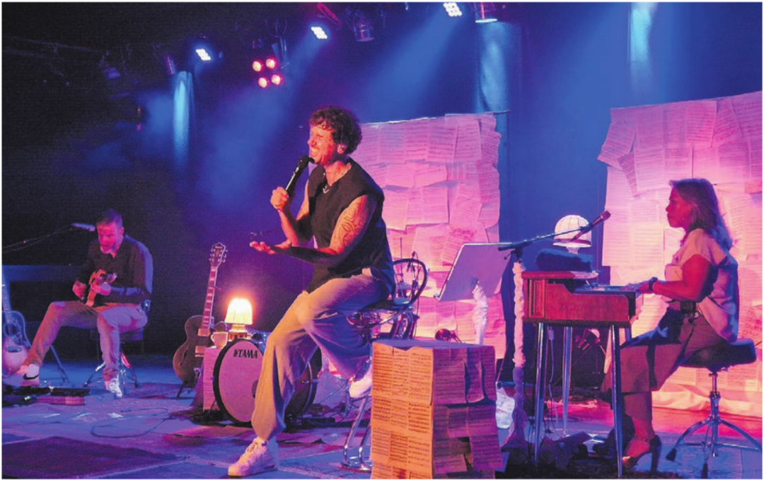Klein, aber enorm fein: «Acoustic Stories II» mit Gitarrist Raphael Jakob, Jan Seven Dettwyler und Rose Ann Dimalanta. Klein, aber enorm fein: «Acoustic Stories II» mit Gitarrist Raphael Jakob, Jan Seven Dettwyler und Rose Ann Dimalanta.