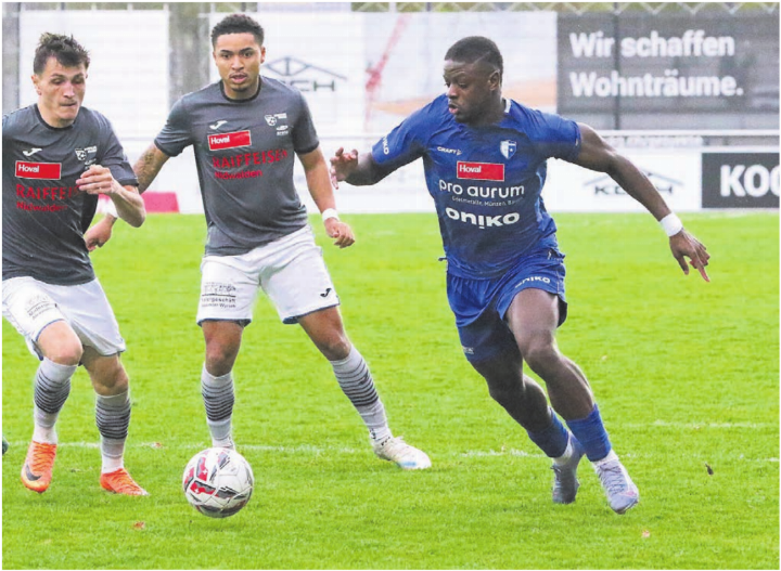 Im letzten Spiel der Saison traf Dramane Sissoko (rechts) gleich dreifach für den FC Wohlen. Bild: Archiv/jl Im letzten Spiel der Saison traf Dramane Sissoko (rechts) gleich dreifach für den FC Wohlen. Bild: Archiv/jl