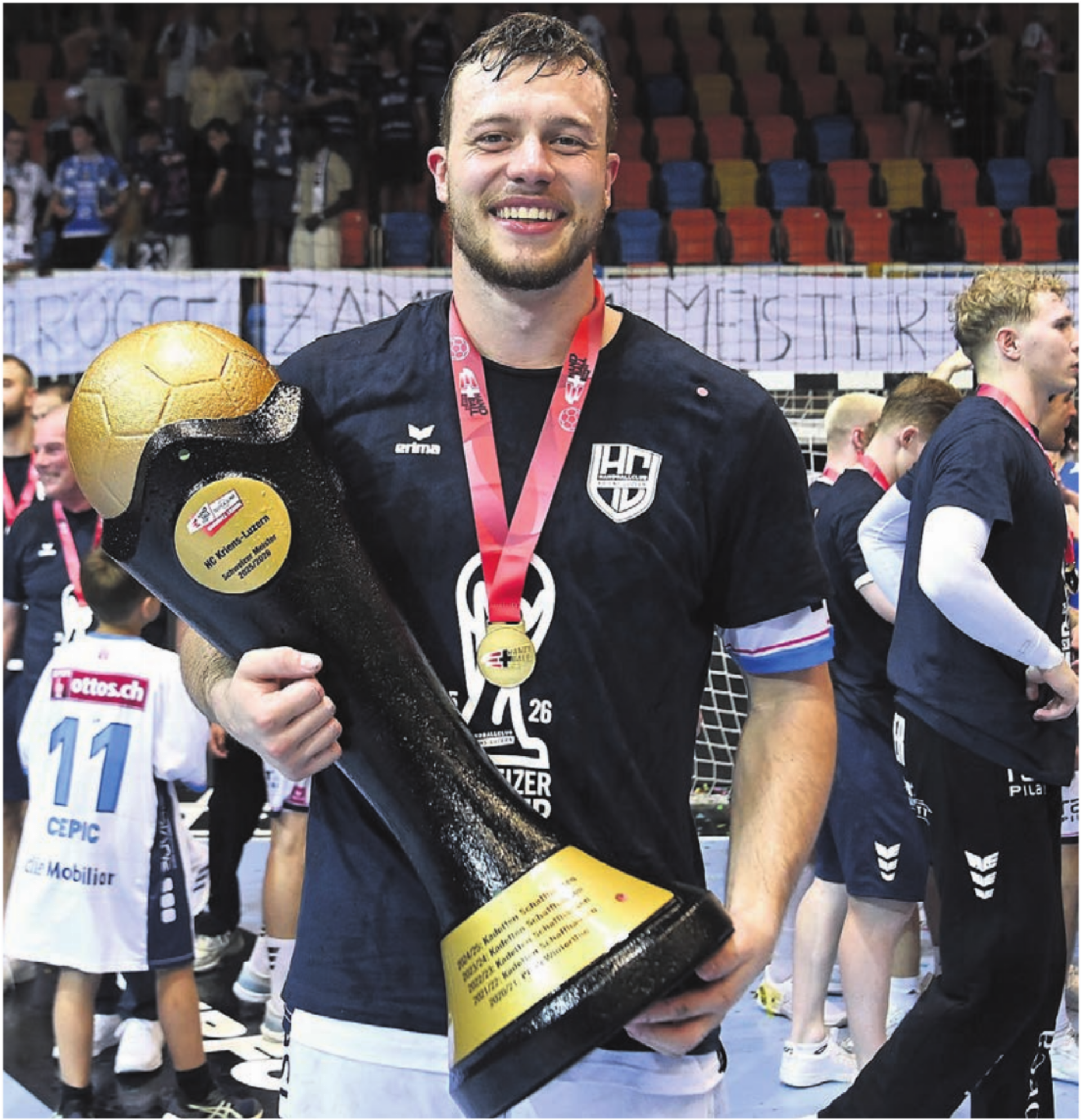 Hat mit dem HC Kriens-Luzern Schweizer Handballgeschichte geschrieben: Marc Bader. Die Innerschweizer holen zum ersten Mal den Meistertitel.  Bild: Alexander Wagner - Das Bild wird blockiert. – Möglicherweise durch einen aktiven Adblocker.