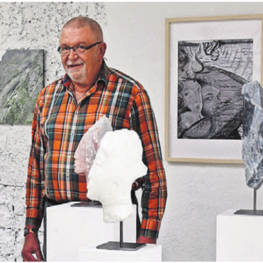 Gesichter und Geschichten - Die Künstler freuen sich auf ihre Ausstellung. Bild: mo