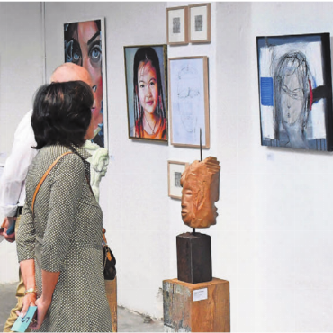 «Vielfältig und einzigartig» - Im Kunstraum im Kulturwerk Bleichi sind bis Ende Juni die Werke von 23 Kunstschaffenden aus der Region zu bestaunen. Bilder: Daniel Marti