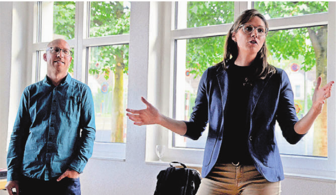 Input-Referenten: Dimitri Murbach (Metron AG) und Salome Baumberger (Sportamt). Input-Referenten: Dimitri Murbach (Metron AG) und Salome Baumberger (Sportamt).