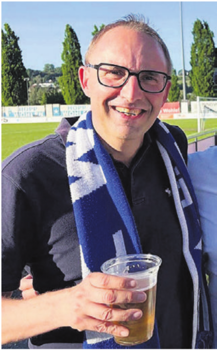 Trinkt im Stadion gern ein Bier: Matthias Fricker. Bild: zg