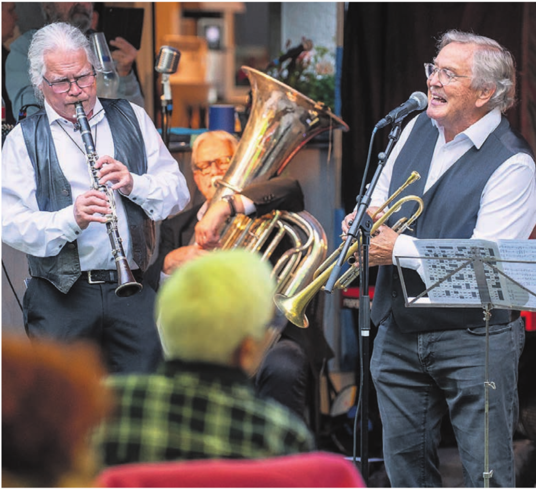 Im Rüebliland-Kafi waren «The Mississippi Stompers» zu erleben. Bilder: Stefan Hotz Im Rüebliland-Kafi waren «The Mississippi Stompers» zu erleben. Bilder: Stefan Hotz