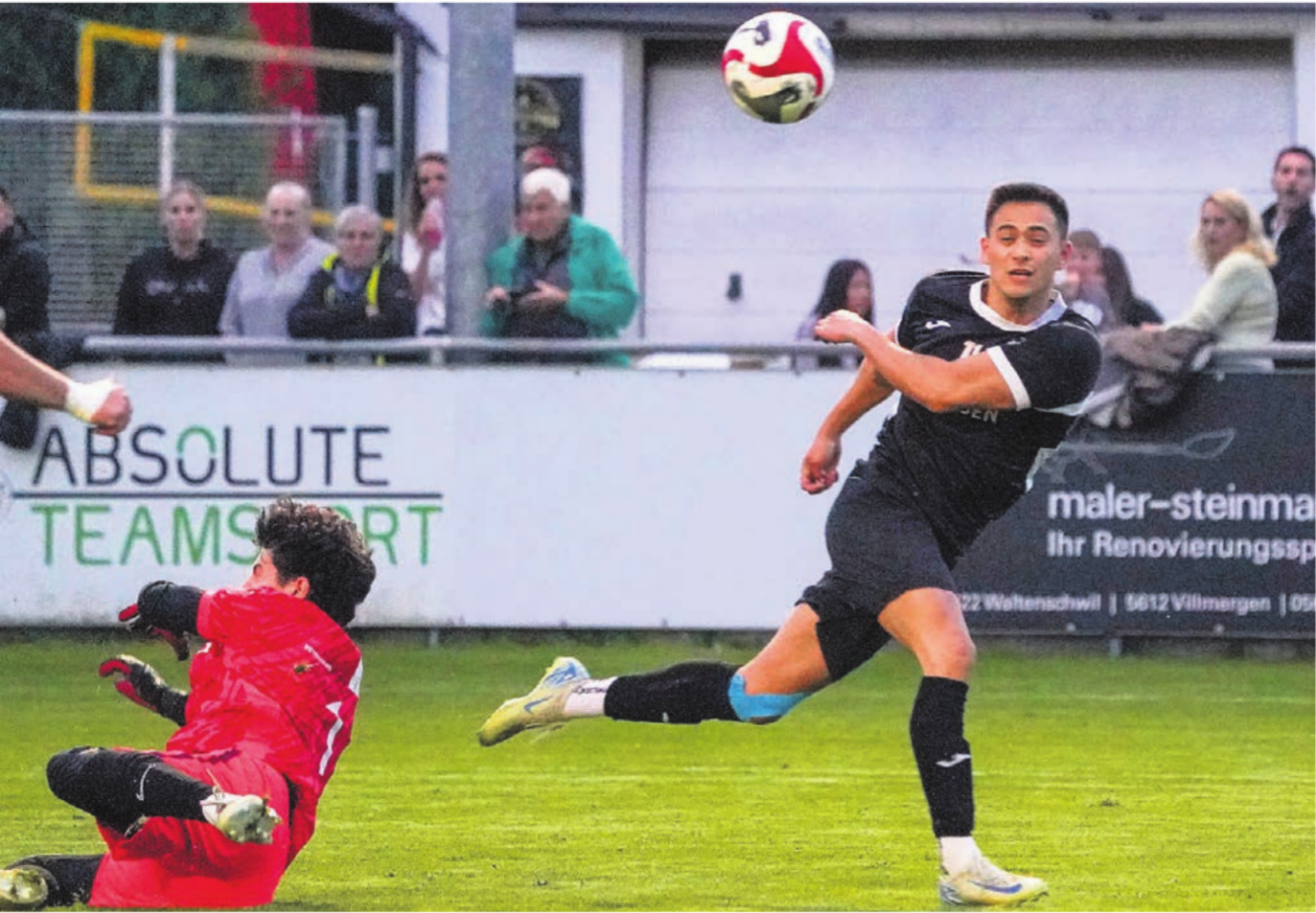 Der Dosenöffner: Jim Graf erzielt nach 53 Minuten das 1:0 für Villmergen. Am Ende siegen die Freiämter 4:0. Bild: Andy Müller - Das Bild wird blockiert. – Möglicherweise durch einen aktiven Adblocker.