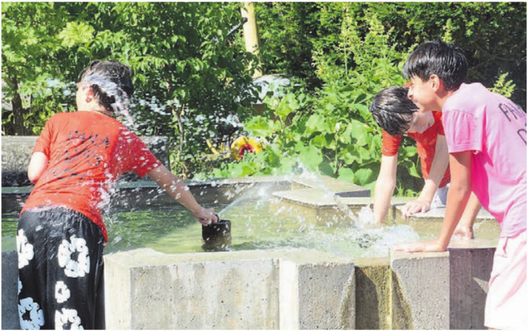 Bei den Spielangeboten sind vor allem diejenigen mit Wasser sehr gefragt. Bei den Spielangeboten sind vor allem diejenigen mit Wasser sehr gefragt.