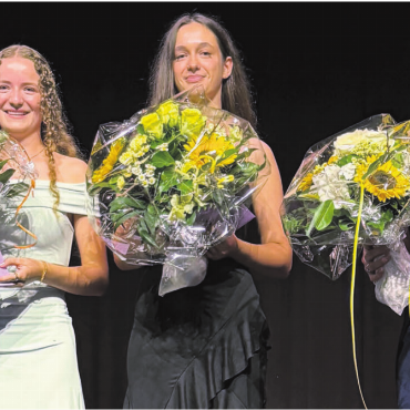 «Meine Herren, wir müssen reden» - Frauenpower bei den Bestnoten (v. l.): Carla Villiger, Vanessa Burren und Milena Villiger. Bilder: abi