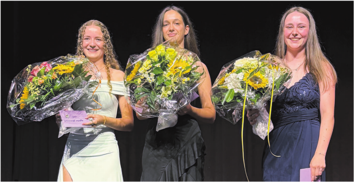 Frauenpower bei den Bestnoten (v. l.): Carla Villiger, Vanessa Burren und Milena Villiger. Bilder: abi