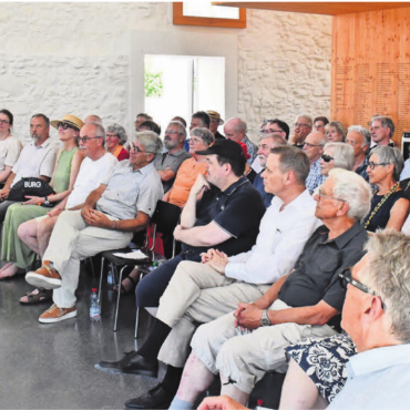 Die poetischste Liebeserklärung - Historiker Fabian Furter hielt vor den Mitgliedern der Historischen Gesellschaft Freiamt einen abwechslungsreichen und unterhaltsamen Festvortrag.    Bild: Daniel Marti