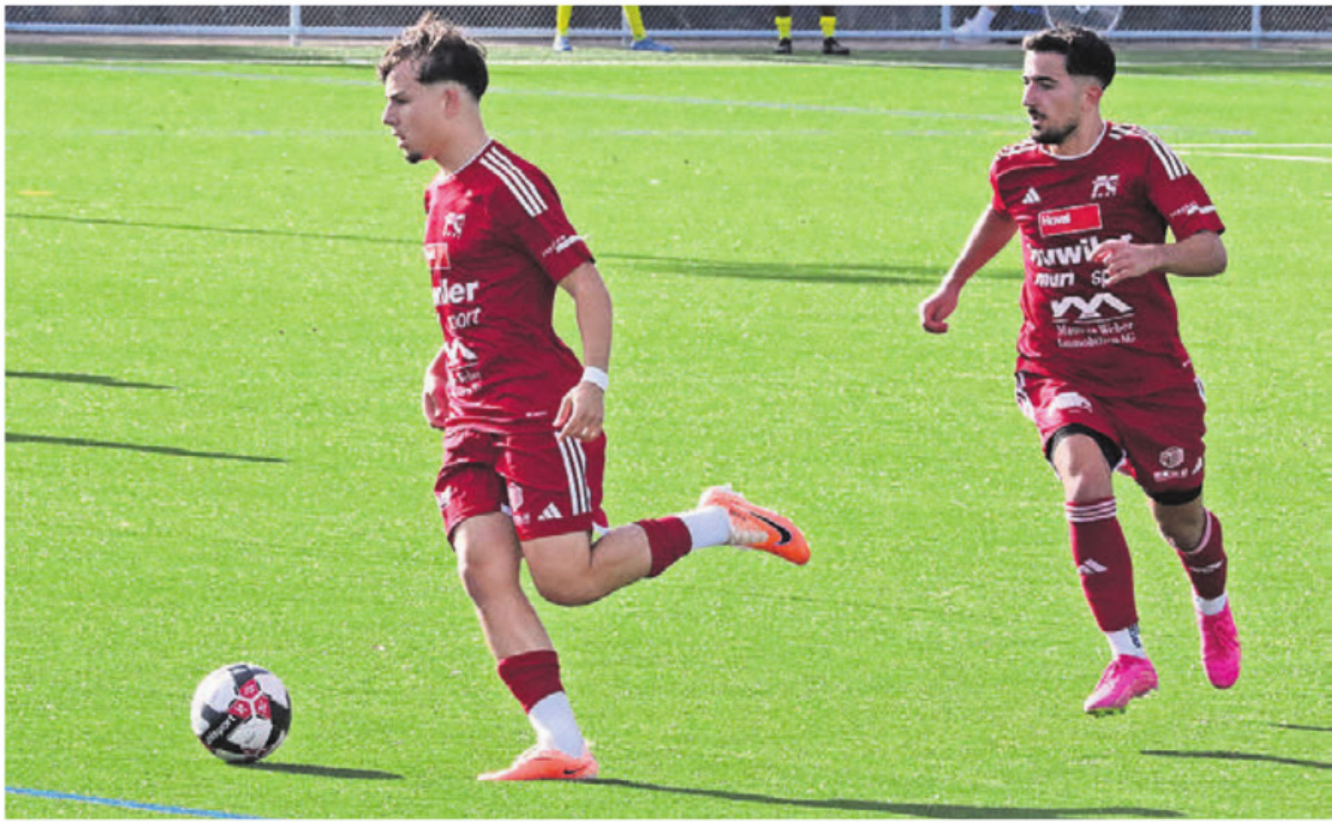 Spielen künftig wieder zusammen für den FC Muri: Rafael Freitas (links) und sein Cousin Miguel Ferreira. Bild: Archiv/jl - Das Bild wird blockiert. – Möglicherweise durch einen aktiven Adblocker.