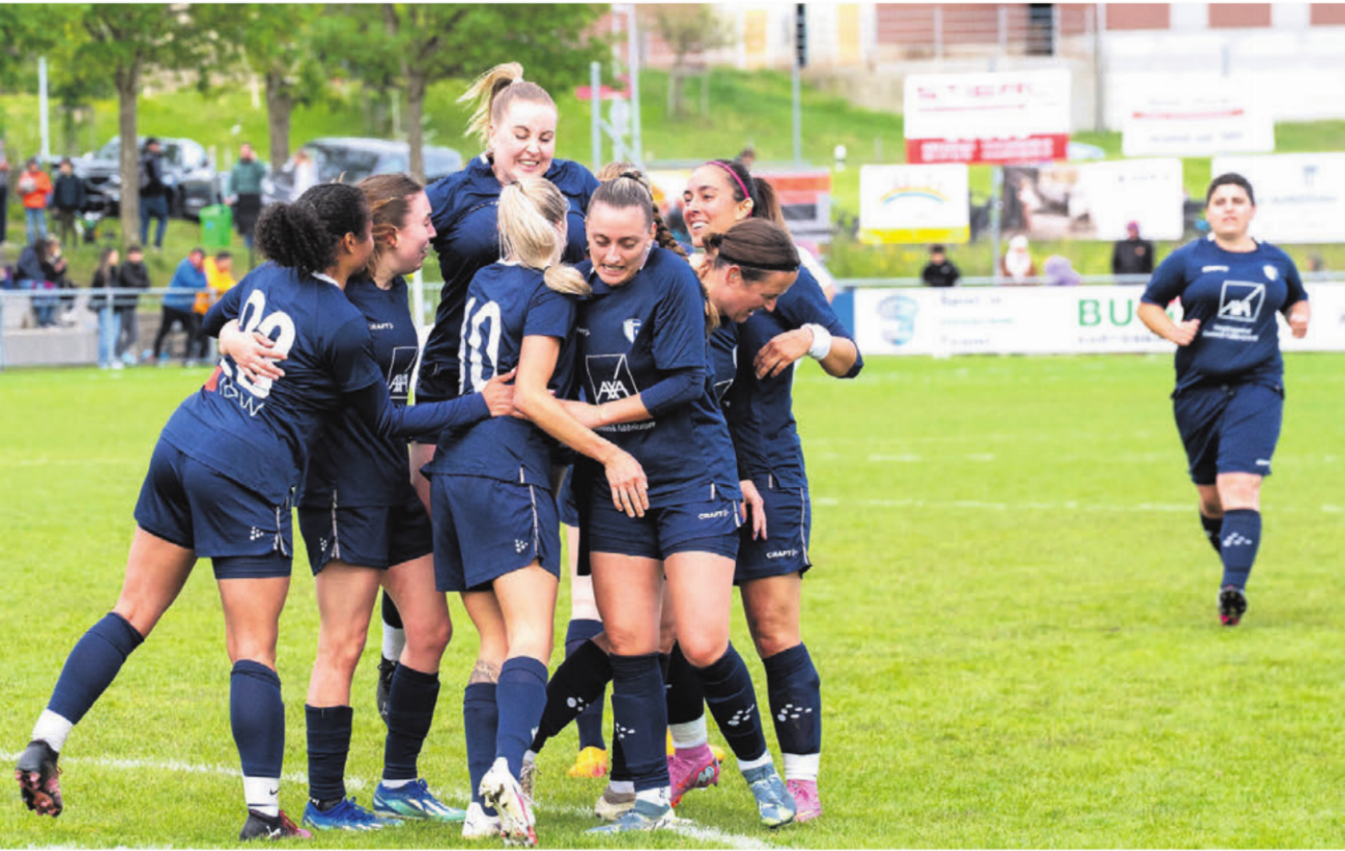 Die Frauen des FC Wohlen jubeln beim Sieg im Aargauer Cupfinal. Als Belohnung wartet der FC Aarau im Schweizer Cup. Bild: Archiv/sh - Das Bild wird blockiert. – Möglicherweise durch einen aktiven Adblocker.