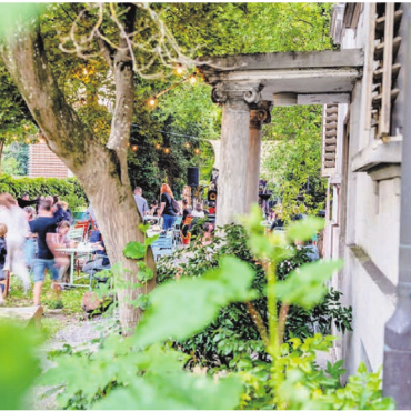 Wiederkehr ins Intermezzo - Einmal mehr bietet der Ammanngarten die Kulisse für einen unvergesslichen Abend.    Bild: Archiv