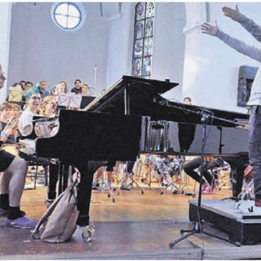 Pulsierende Energie - Das Jugend-Sinfonieorchester Aargau steht bei «Unisono» im Fokus. Bild: zg