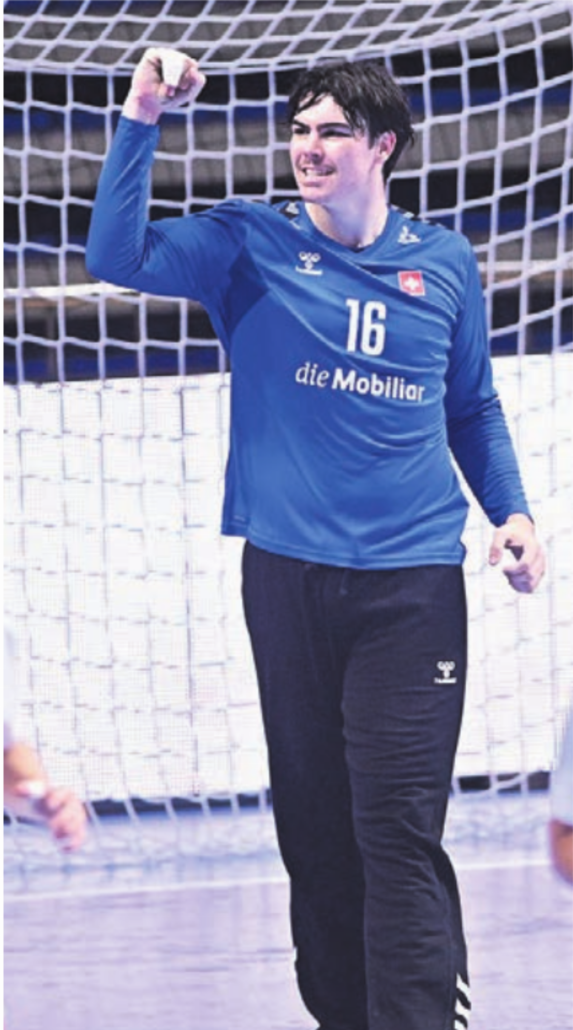 Ein bisschen Grund zum Jubeln gab es für Lou Wey am Ende doch.   Bild: EHF/kolektiff - Das Bild wird blockiert. – Möglicherweise durch einen aktiven Adblocker.