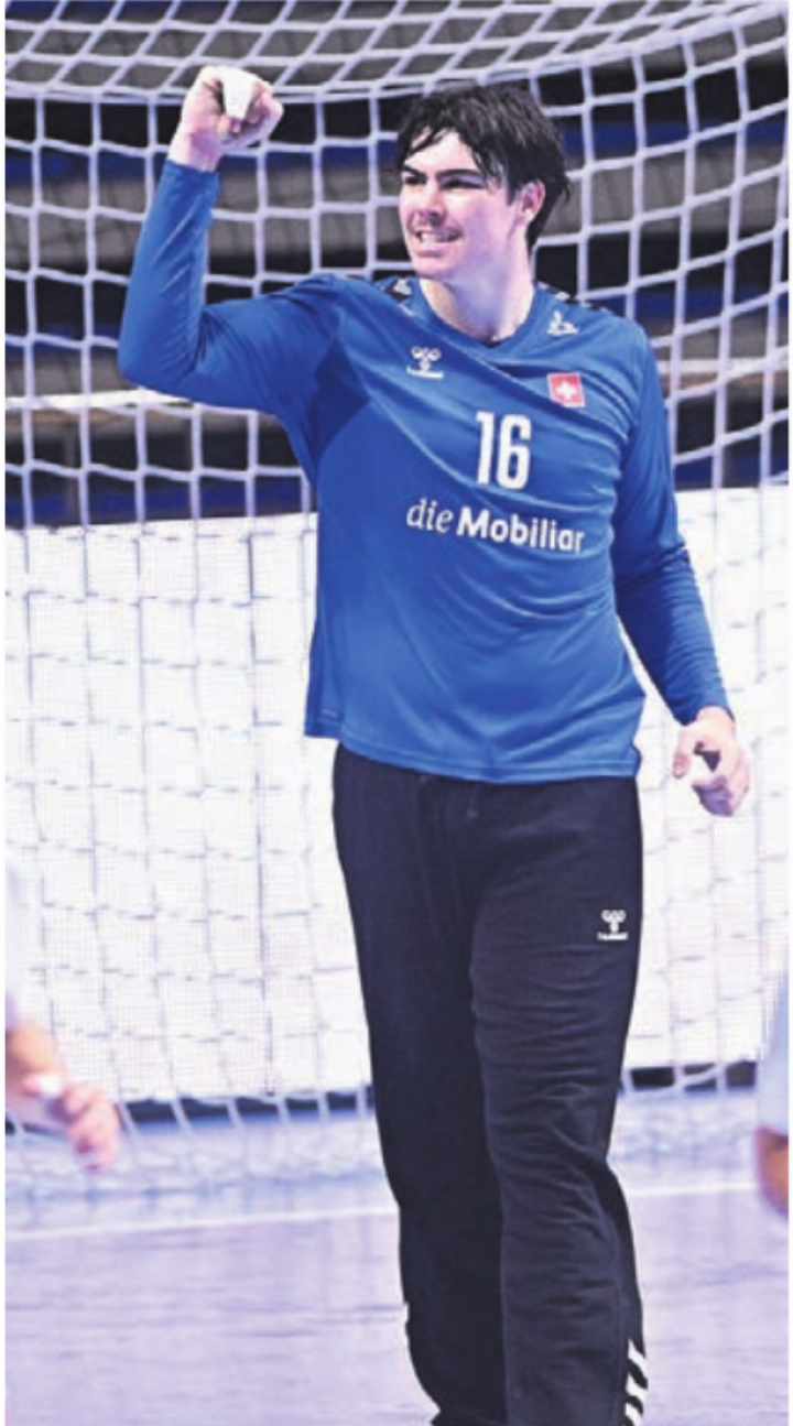 Ein bisschen Grund zum Jubeln gab es für Lou Wey am Ende doch.   Bild: EHF/kolektiff