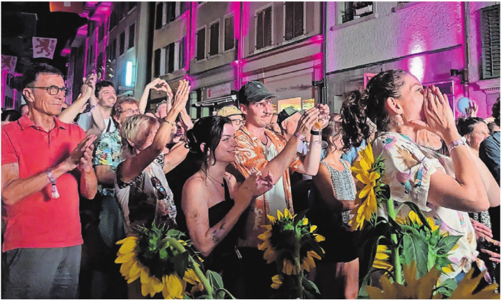 Musiker aus allen Stilrichtungen trafen in Bremgarten auf ein begeisterungsfähiges Publikum. Bilder: Marco Huwyler Musiker aus allen Stilrichtungen trafen in Bremgarten auf ein begeisterungsfähiges Publikum. Bilder: Marco Huwyler