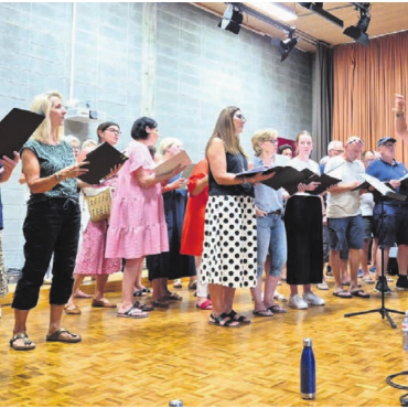Gesang ohne Grenzen - Die «Sarmi Singers» proben für den grossen Auftritt in Wohlen.